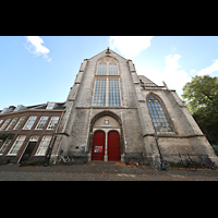Leiden, Pieterskerk, Nrdliche Querhausfassade vom Pieterskerkhof aus