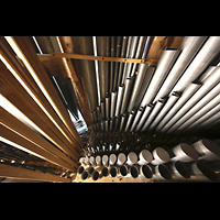 Leiden, Pieterskerk, Pfeifen im Hauptwerk